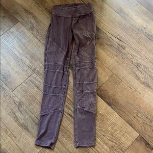 Purple Lilac leggings